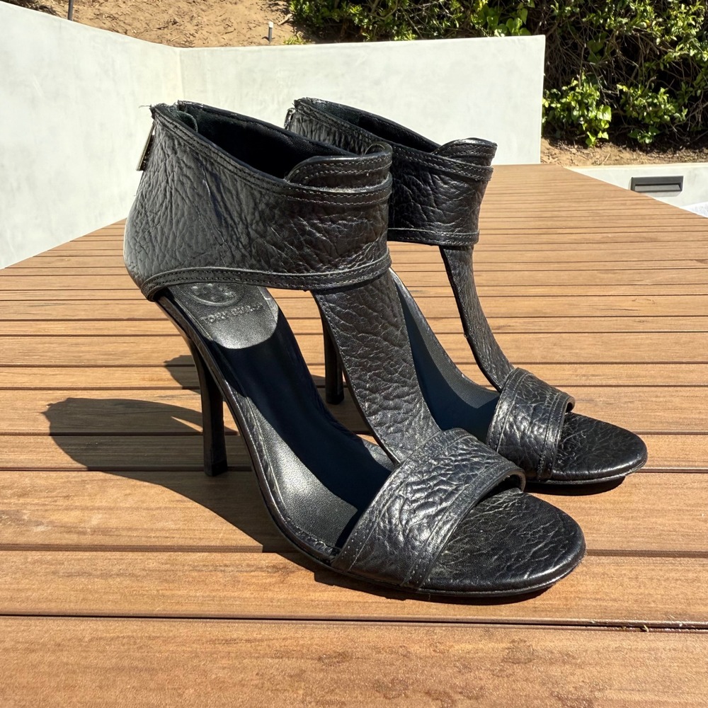 Tory Burch Heels Black Size 7.5 Torben Tumbled Rhino Leather Peep Toe